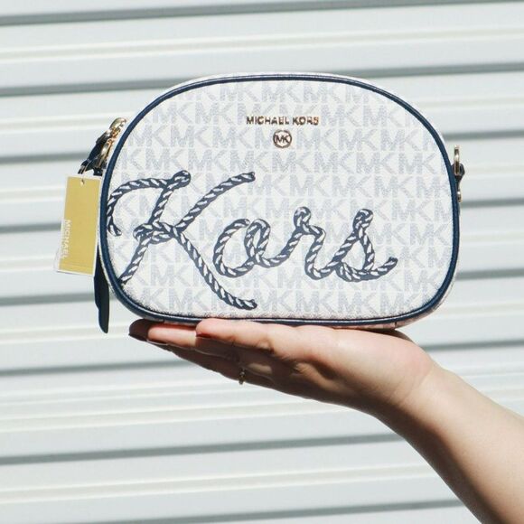 NWT Michael Kors Jet Set Charm Rope Seaside Camera Crossbody Bag White Navy - Picture 4 of 12